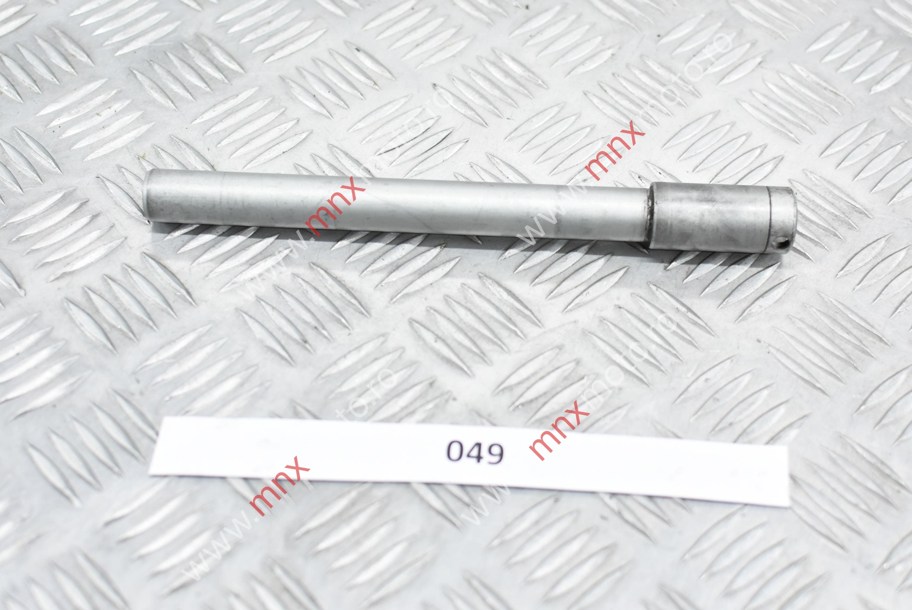 Ax roata fata Honda Hornet CB600 pc34 / pc36 (1998-2004)