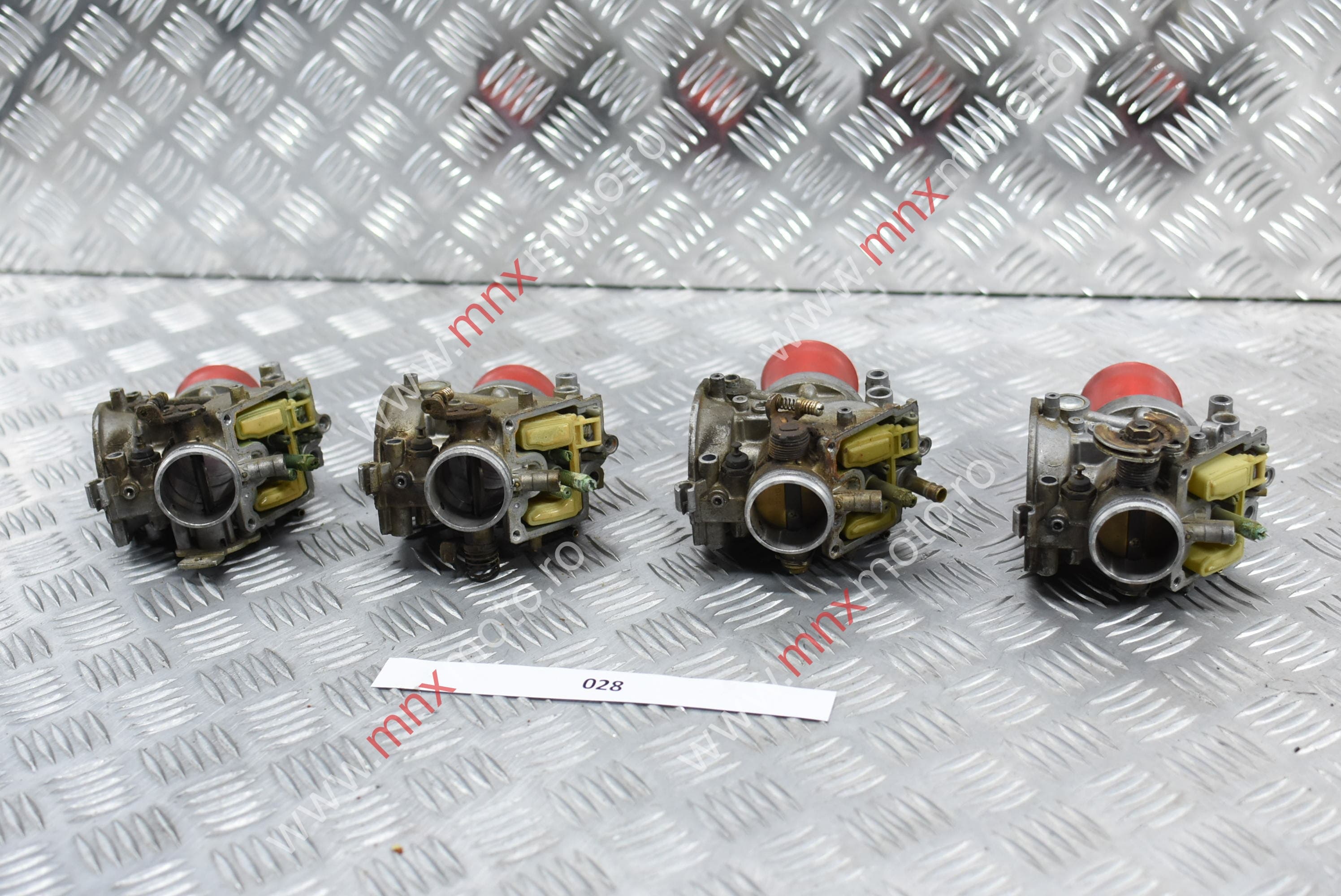 Carburatoare pentru piese Suzuki GSX-R 600 SRAD (1997-2000)