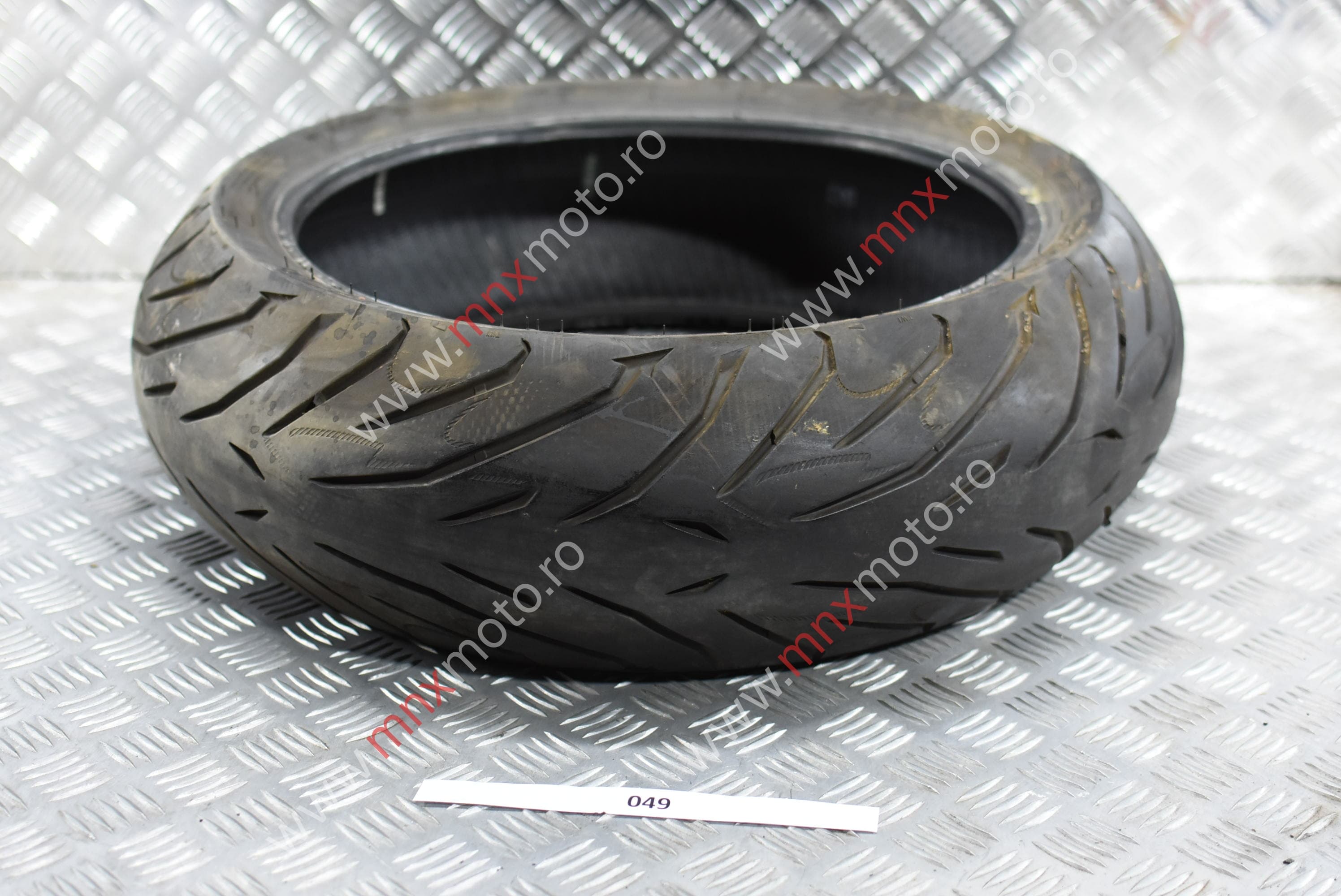 Cauciuc spate Pirelii dot 4025 180/55/17 Foarte putin folosit
