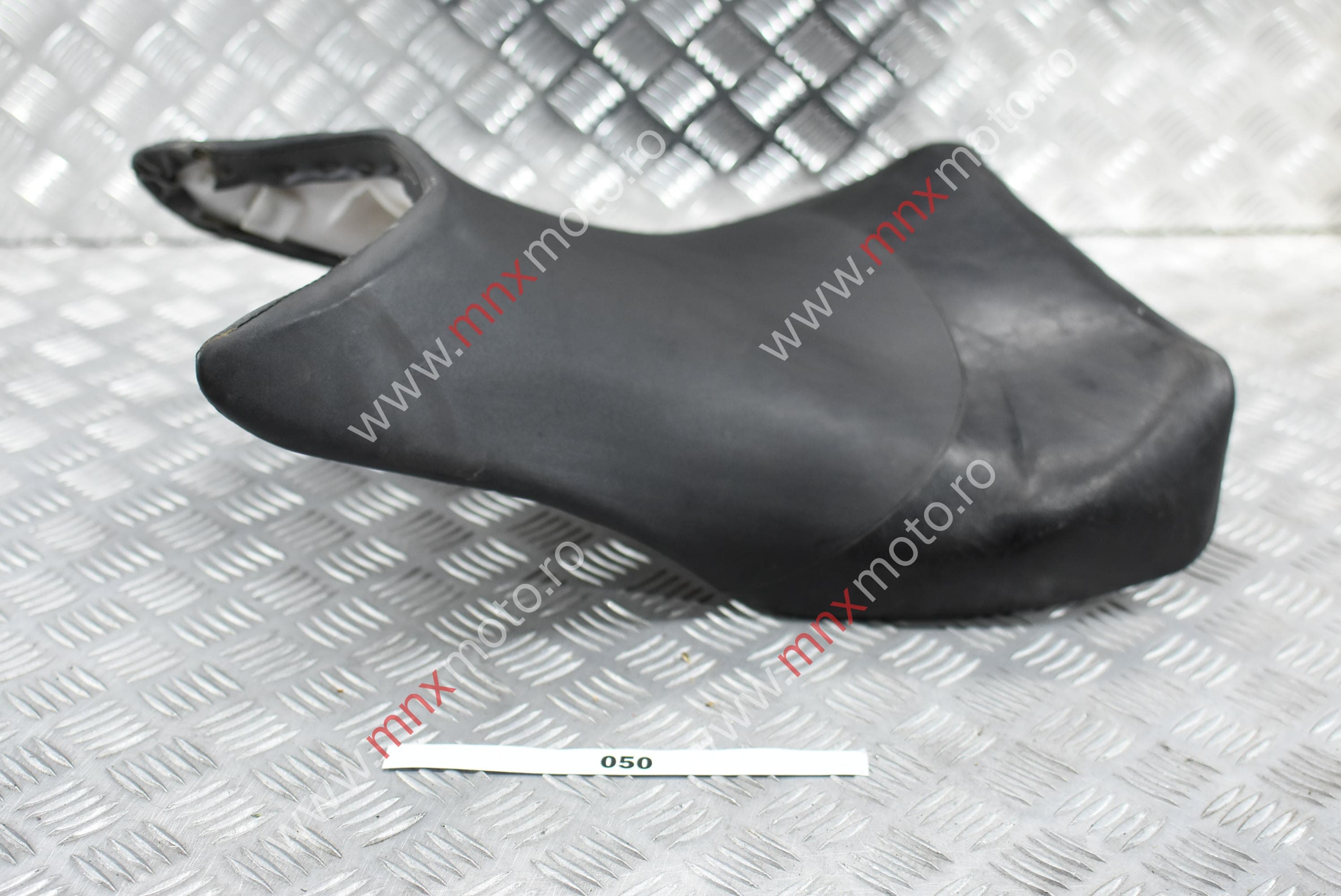 Sezut pilot Kawasaki ZX12R (2000-2005)